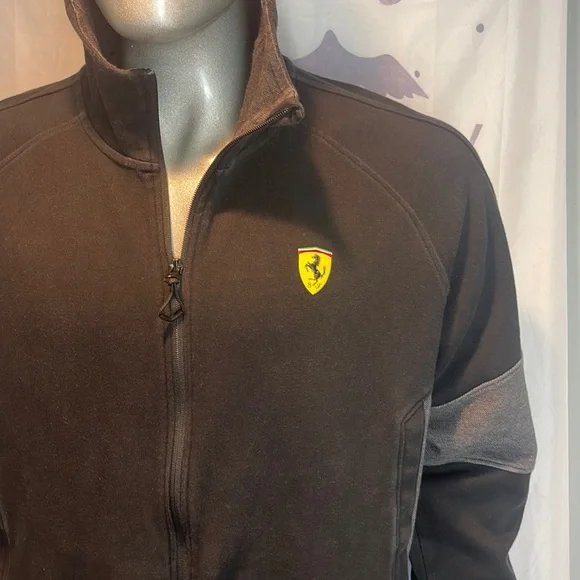 Puma X Ferrari Full Zip sweatshirt and sweatpants 2 piece Set Size L and XL